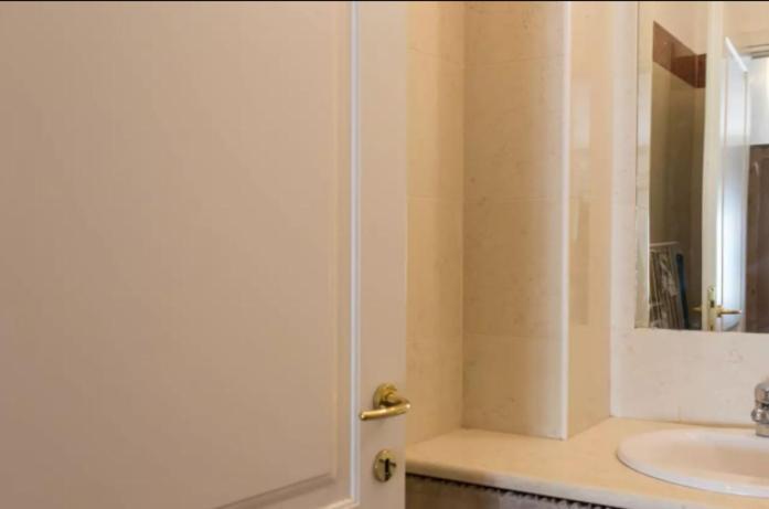 Vintage In Corvetto Area Apartment *